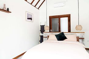 LMBK Surf Camp - Hostel