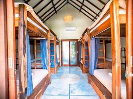 LMBK Surf Camp - Hostel