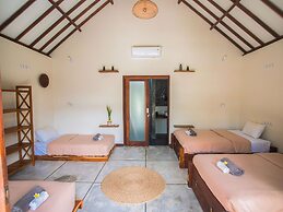 LMBK Surf Camp - Hostel