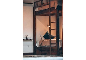 LMBK Surf Camp - Hostel