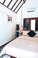 LMBK Surf Camp - Hostel