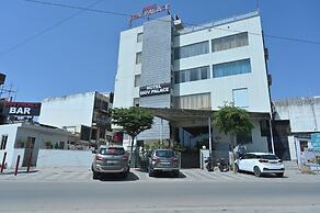 Hotel Shiv Palace