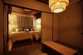 Naha Southerlies Condominium Kumoji