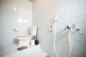 Naha Southerlies Condominium Kumoji