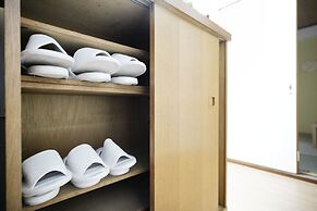 Naha Southerlies Condominium Kumoji