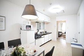 Naha Southerlies Condominium Kumoji