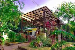 Jodie's Place Transient House and Apartment