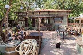 Bungalow Village Le Caravelle - by Mamberto S.r.l.