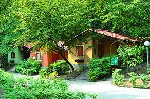 Bungalow Village Le Caravelle - by Mamberto S.r.l.