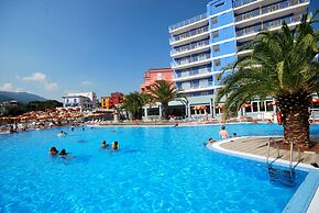 Loano Apartments - by Mamberto S.r.l.