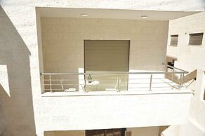 Amazing one Bedroom Apartment in Amman,elwebdah 6