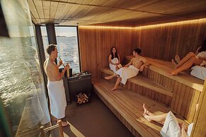 Panorama Hotel & Resort