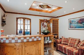 Pension- Hotel Maximilian