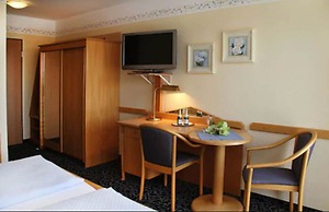 Pension- Hotel Maximilian