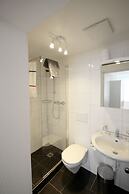 ZH Bordeaux - Letzigrund Hitrental Apartment