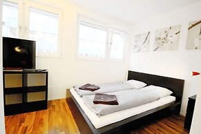 ZH Badenerstrasse I - Hitrental Apartment