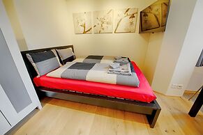 LU Vivaldi II - City Hitrental Apartment