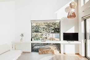 Cavo Delea Villas And Suites