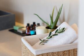 Cavo Delea Villas And Suites