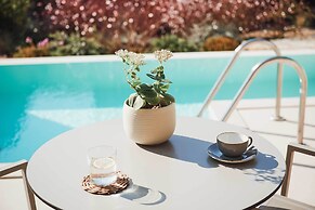 Cavo Delea Villas And Suites