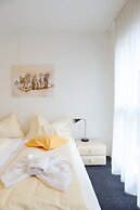 ZG Enzian - Zugersee Hitrental Apartment