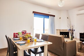 Nerida Beachfront Villas