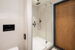 The Gantry London, Curio Collection by Hilton