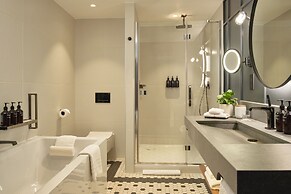 The Gantry London, Curio Collection by Hilton