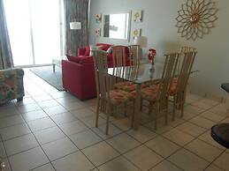 1205 Waters Edge Resort 1 Bedroom Condo by Redawning