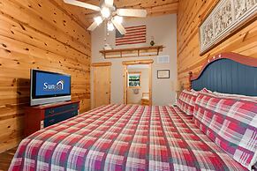 Ozarks Oasis 4 Bedroom Cabin by RedAwning