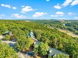 Ozarks Oasis 4 Bedroom Cabin by RedAwning