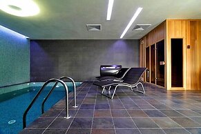 Mikado Hotel