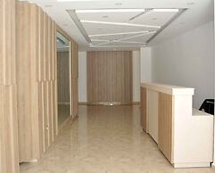 Amazing one Bedroom Apartment in Amman, Elwebdah 4