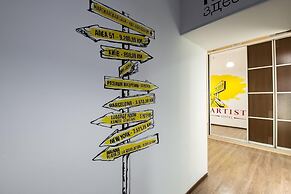 Mini hotel Artist on Baumanskaya - Hostel