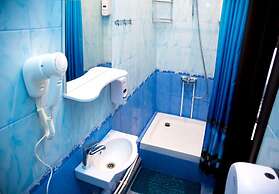 Mini hotel Artist on Baumanskaya - Hostel