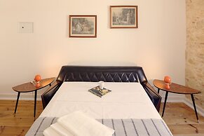 Lisbon Calling Rooms & Studio