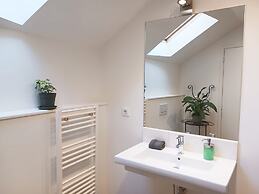 Lisbon Calling Rooms & Studio