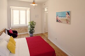 Lisbon Calling Rooms & Studio