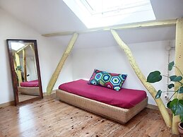 Lisbon Calling Rooms & Studio