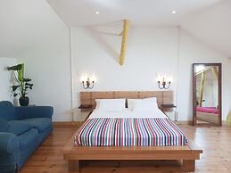 Lisbon Calling Rooms & Studio