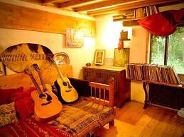 Unique Fairytale Farmhouse Near Galway