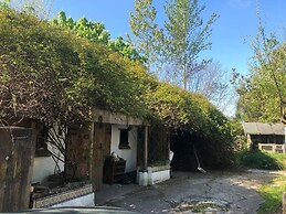 Unique Fairytale Farmhouse Near Galway