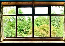 Unique Fairytale Farmhouse Near Galway