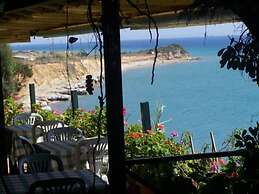 Relaxing Retreat in Chalikounas: Apartment