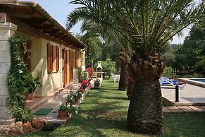Villa - 3 Bedrooms with Pool - 103124