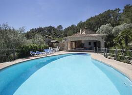 Villa - 5 Bedrooms with Pool and WiFi - 103125