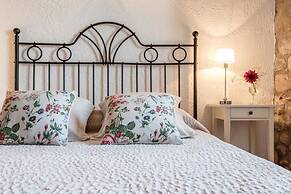 Villa - 3 Bedrooms with Pool - 103148