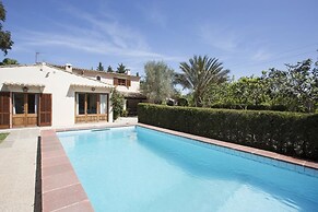 Villa - 4 Bedrooms with Pool and WiFi - 103158