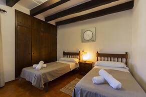 Villa - 4 Bedrooms with Pool and WiFi - 103163