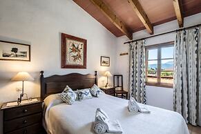 Villa - 4 Bedrooms with Pool and WiFi - 103166